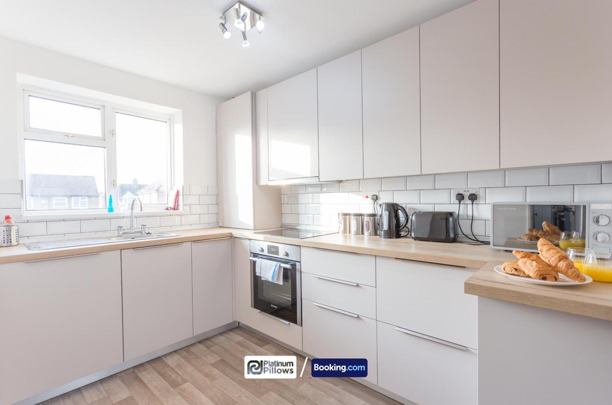 Spacious 2Br Apt In Oxford, Long Stay Savings, Near Hospitals & Universities Esterno foto